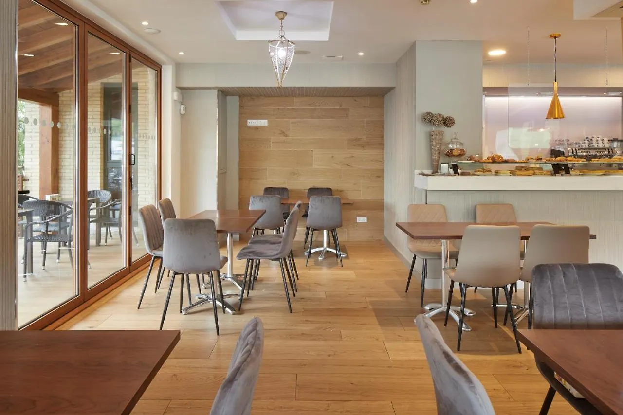Hotel Iriguibel Huarte Pamplona